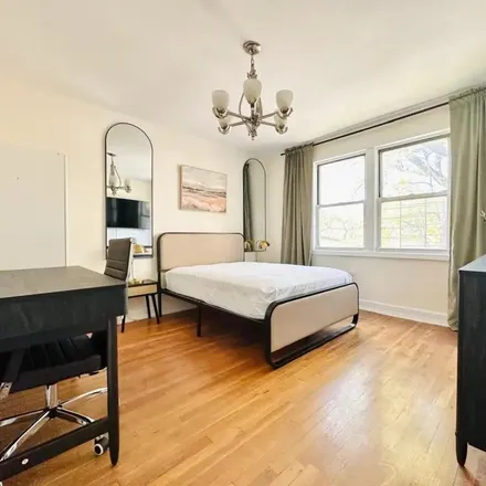 Rent this 4 bed room on 430 Hawthorne St in Brooklyn, NY 11203