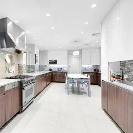 Image 5 - 10 West 82nd Street, New York, NY 10024, USA - Apartment for sale