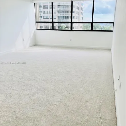Image 9 - unnamed road, Miami, FL 33129, USA - Apartment for rent