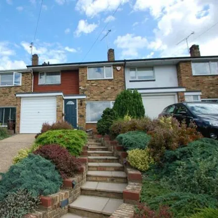 Buy this 3 bed townhouse on Chalfont St Giles Junior School in Parsonage Road, Chalfont St Giles