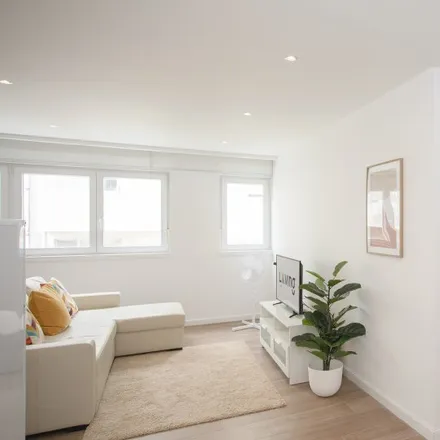 Rent this 1 bed apartment on Ilha in 4450-073 Matosinhos, Portugal