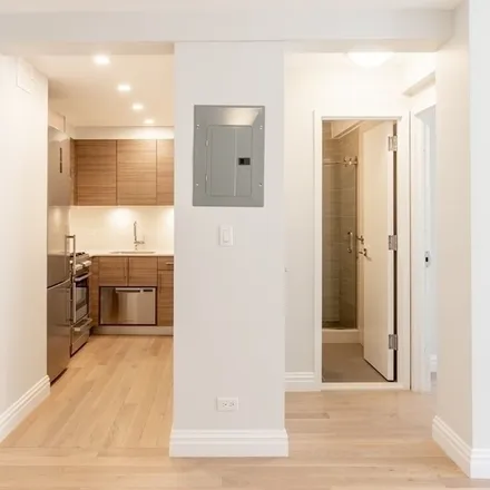 Rent this 1 bed apartment on 350 East 51st Street in New York, NY 10022