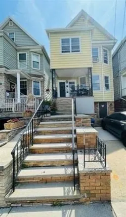 Rent this 2 bed house on 42 West 53rd Street in Bayonne, NJ 07002