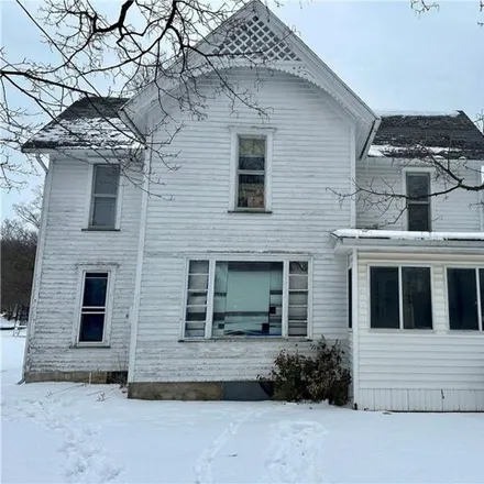 Buy this 4 bed house on 27 Sherman Avenue in Village of Wyoming, Middlebury