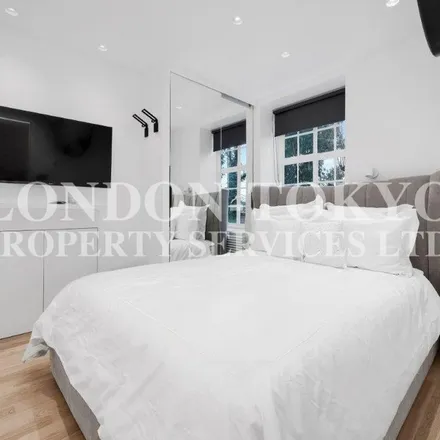 Image 4 - Hillside Court, 409 Finchley Road, London, NW3 6HG, United Kingdom - Apartment for rent