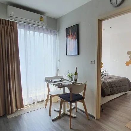 Rent this 1 bed condo on Bangkok Patana Sports Complex in Bearing-Lasalle Road, Bang Na District
