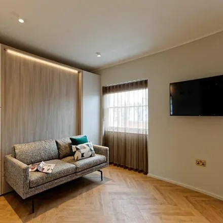 Rent this studio apartment on 6 Neville Street in London, SW7 3AR