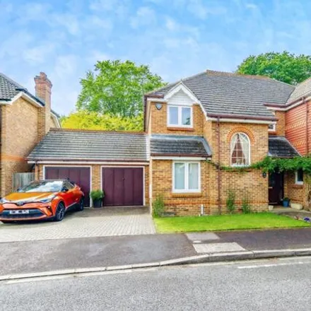 Buy this 5 bed house on Postmill Close in Croydon, Great London