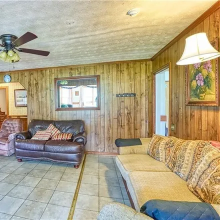 Image 7 - 5534 Moorefield Memorial Highway, Liberty, Pickens County, SC 29657, USA - House for sale