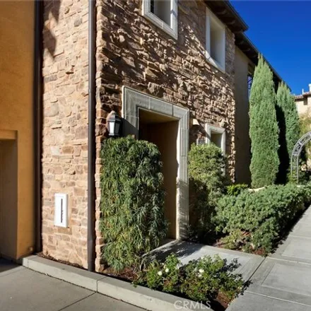 Rent this 3 bed condo on 81 Gingerwood in Irvine, CA 92603