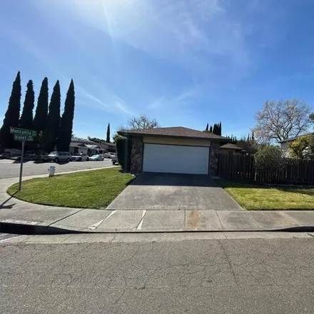 Buy this 3 bed house on 414 Manzanita Avenue in Fairfield, CA 94533