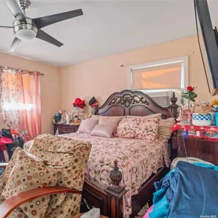 Image 4 - 111-41 157th St, Jamaica, New York, 11433 - House for sale