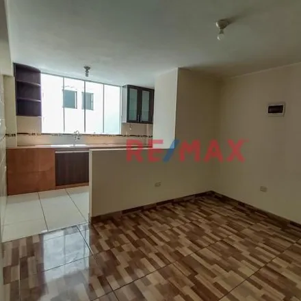 Rent this 4 bed apartment on Río Pachitea in Comas, Lima Metropolitan Area 15312