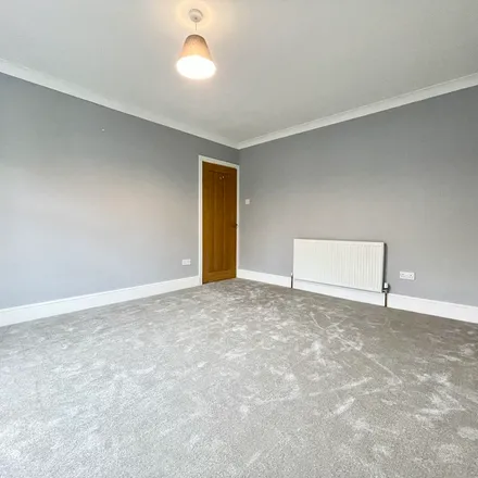 Rent this 3 bed apartment on Parkhead Road in Sheffield, S11 9RA