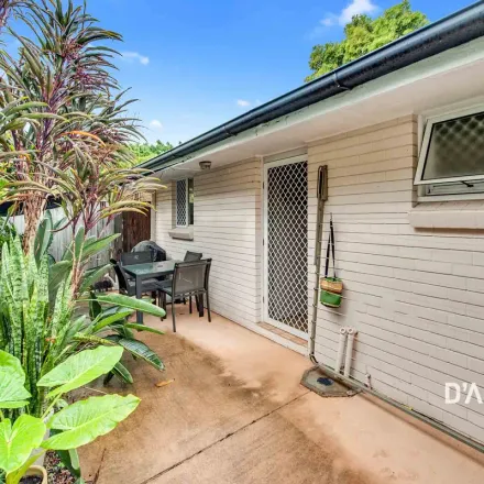 Rent this 1 bed apartment on 54 Norman Avenue in Norman Park QLD 4170, Australia