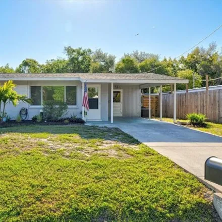 Image 1 - Brentwood Elementary School, 2500 Vinson Avenue, Sarasota Springs, Sarasota County, FL 34232, USA - House for sale