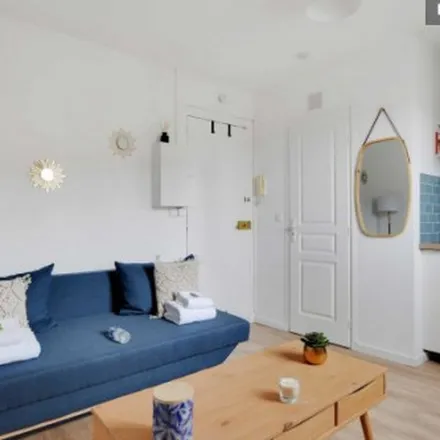 Image 2 - 84 Rue de la Pompe, 75016 Paris, France - Apartment for rent