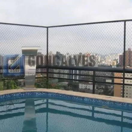 Buy this 3 bed apartment on Rua Princesa Isabel in Vila Guiomar, Santo André - SP