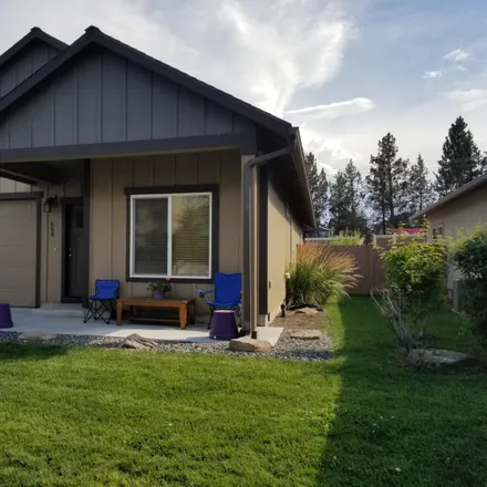 Buy this 3 bed house on U.S. Bank in 187 Southeast Reed Market Road, Bend