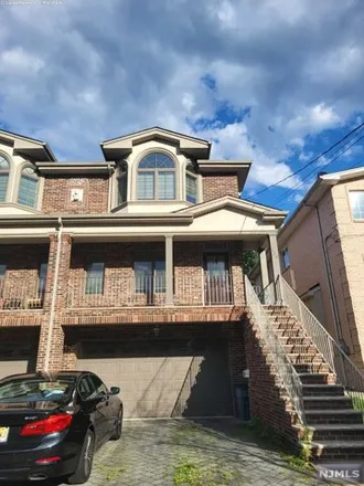 Rent this 3 bed condo on 526A Hillside Avenue in Palisades Park, NJ 07650