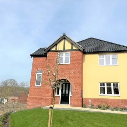 Buy this 4 bed house on 101 Drayton High Road in Drayton, NR8 6AW