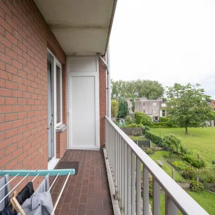 Image 2 - Koeisteerthofdreef 50, 2640 Mortsel, Belgium - Apartment for rent