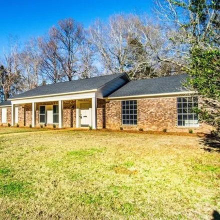 Buy this 5 bed house on 1180 Woodfield Drive in Jackson, MS 39211