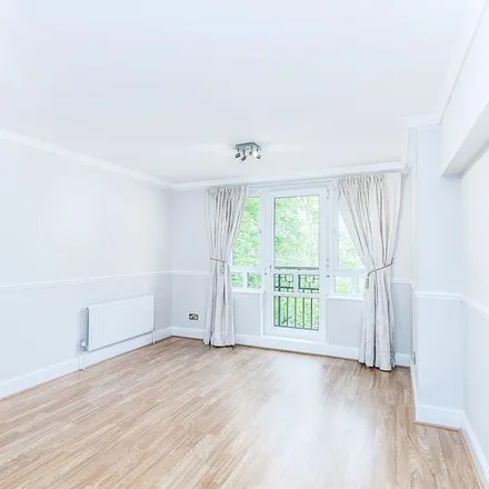 Image 2 - May Bate Avenue, London, KT2 5UL, United Kingdom - Apartment for rent