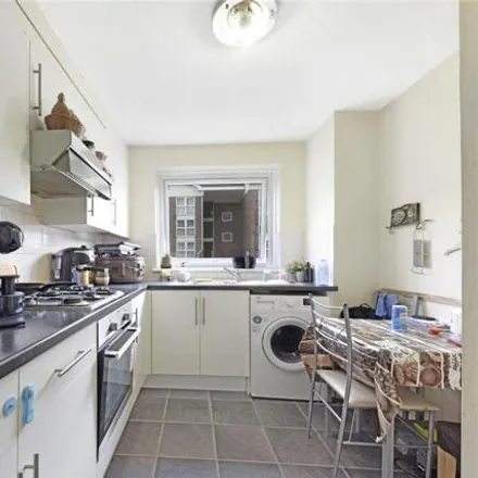 Buy this 1 bed apartment on 32 Waverley Road in London, E17 3LG