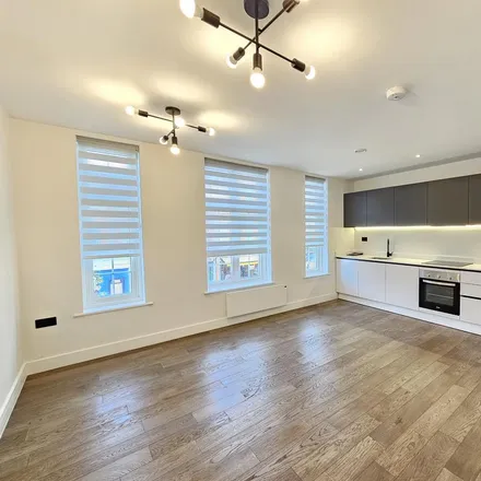 Rent this 1 bed apartment on Joiners Arms in Ballards Lane, London