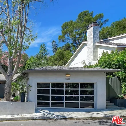 Image 2 - 2829 Westbrook Avenue, Los Angeles, CA 90046, USA - House for rent