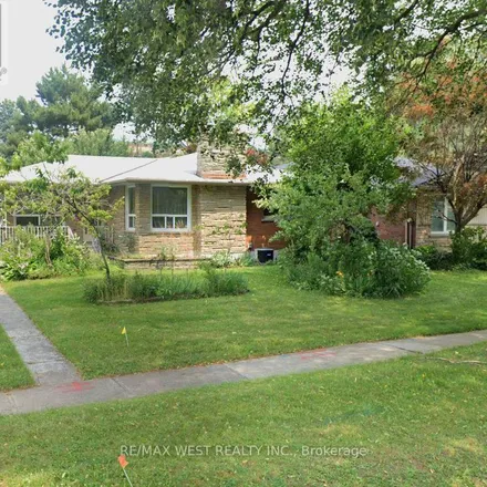 Image 8 - 6549 Crawford Street, Niagara Falls, ON L2J 1C2, Canada - Apartment for rent