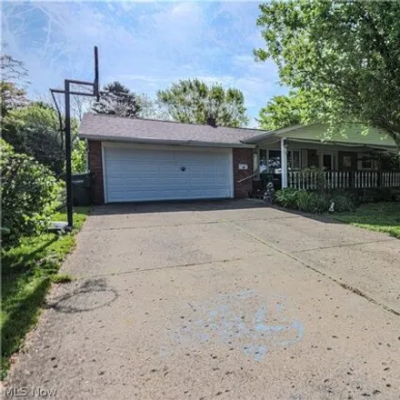 Buy this 4 bed house on 960 Church Street in Louisville, OH 44641