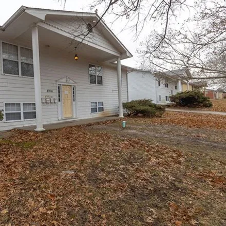 Rent this 2 bed house on 2922 Leeway Drive in Columbia, MO 65202