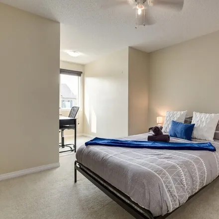 Image 9 - Airdrie, AB T4B 0T8, Canada - House for rent