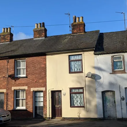 Rent this 2 bed townhouse on Southgate Street in Long Melford, CO10 9HU