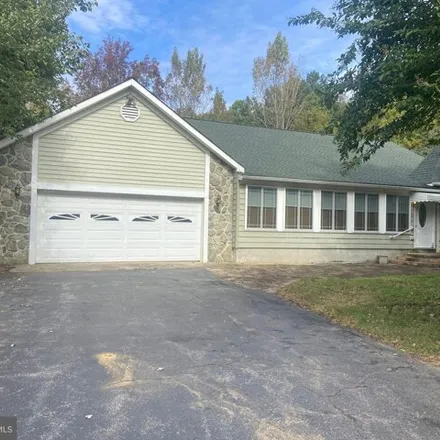 Buy this 3 bed house on 5212 Killens Pond Road in Kent County, DE 19943