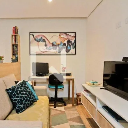Rent this 1 bed apartment on Edifício Columbia in Rua Frei Vicente do Salvador 276, Santana