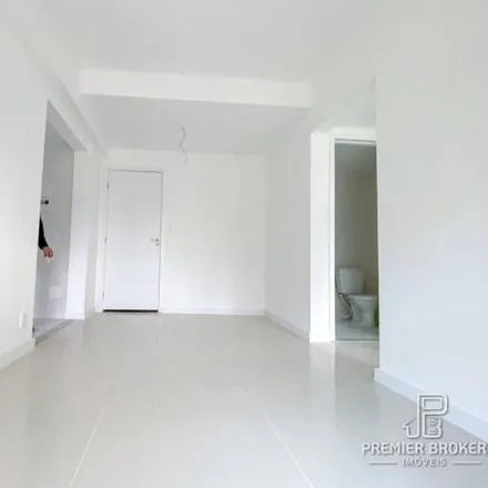 Buy this 2 bed apartment on Rua Manoel José Lebrão in Calçada da Fama, Teresópolis - RJ