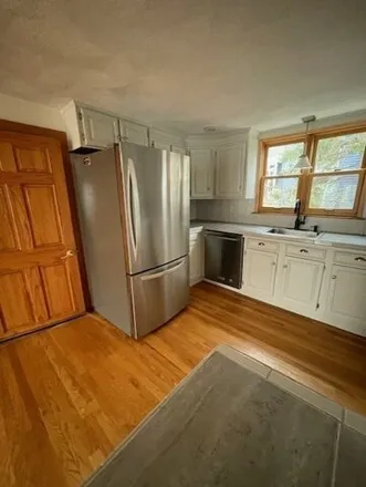 Image 3 - 47 Chestnut Street, Wakefield Junction, Wakefield, MA 01880, USA - Apartment for rent
