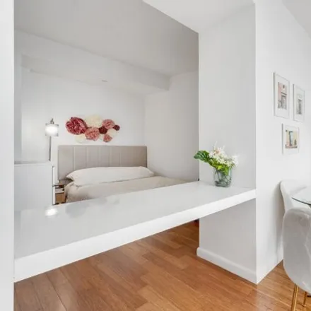 Image 3 - 66 Rockwell Pl Apt 26f, Brooklyn, New York, 11217 - Apartment for rent