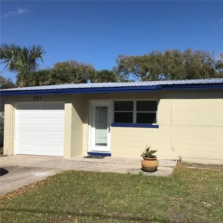 Rent this 3 bed house on 804 East 27th Avenue in New Smyrna Beach, FL 32169