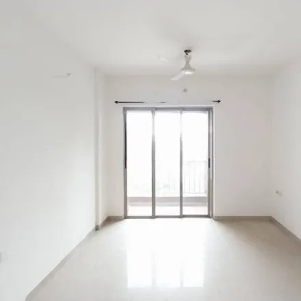 Image 2 - Centelia, 3, Gladys Alwares Road, Manpada, Thane - 400610, Maharashtra, India - Apartment for rent