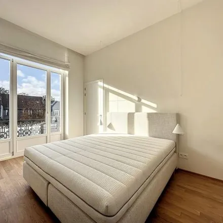 Rent this 3 bed apartment on Avenue Van Volxem - Van Volxemlaan 101 in 1190 Forest - Vorst, Belgium