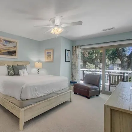 Rent this 3 bed condo on Isle of Palms in SC, 29451