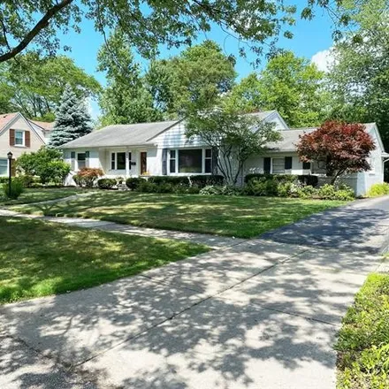 Buy this 3 bed house on 18488 Hillcrest Street in Beverly Hills, MI 48025