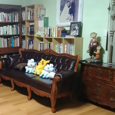 Rent this 1 bed house on Seoul in Hongji-dong, KR