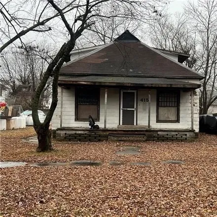Buy this 3 bed house on 457 South Indiana Avenue in Columbus, KS 66725