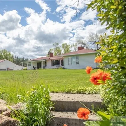 Image 3 - Upper Spring Creek Road, Lewistown Junction, Fergus County, MT 59457, USA - House for sale