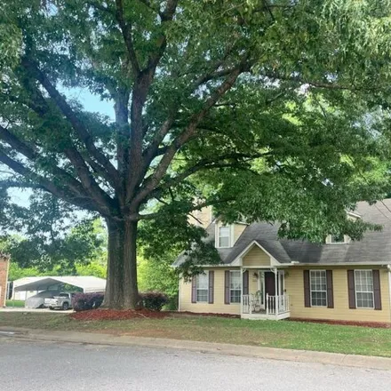 Buy this 4 bed house on 1244 Bunting Drive in Kingwood, Alabaster